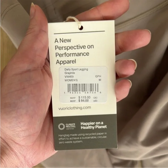 NWT Vuori Daily Sport Leggings in Graphite - Picture 7 of 9